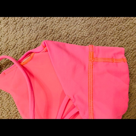 LULULEMON sports bra for sale, size 6, EUC - Picture 2 of 5